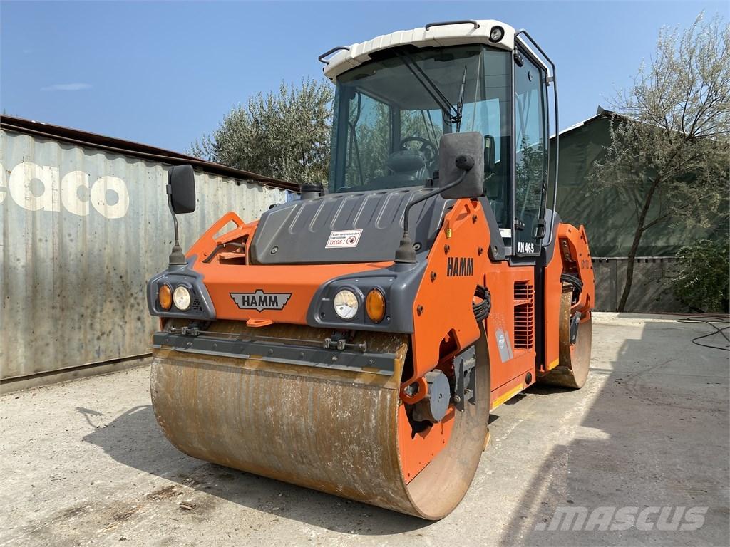 Hamm HD 110 Двойни барабанни ролки
