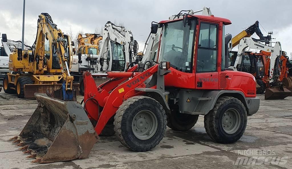 Volvo L 30 G Колесни товарачи