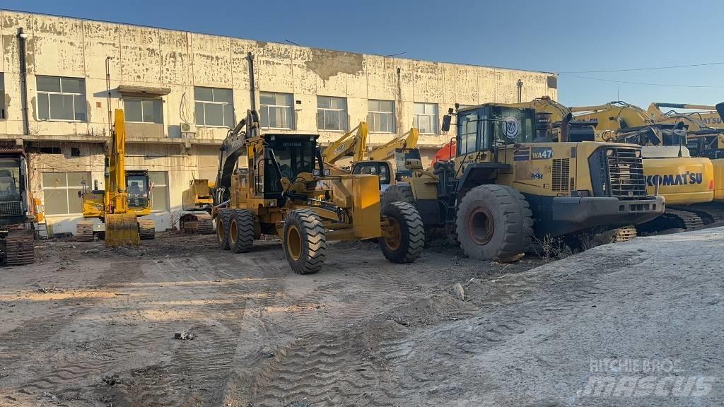CAT 140 H Грейдери