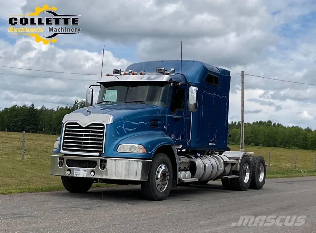 Mack CXU 613 Влекачи