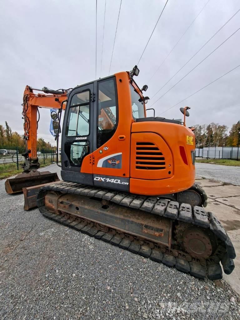 Doosan DX 140 LCR Верижен екскаватор