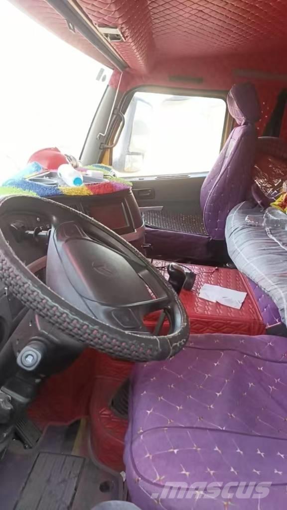 Sany 800E5 Всъдеходни кранове