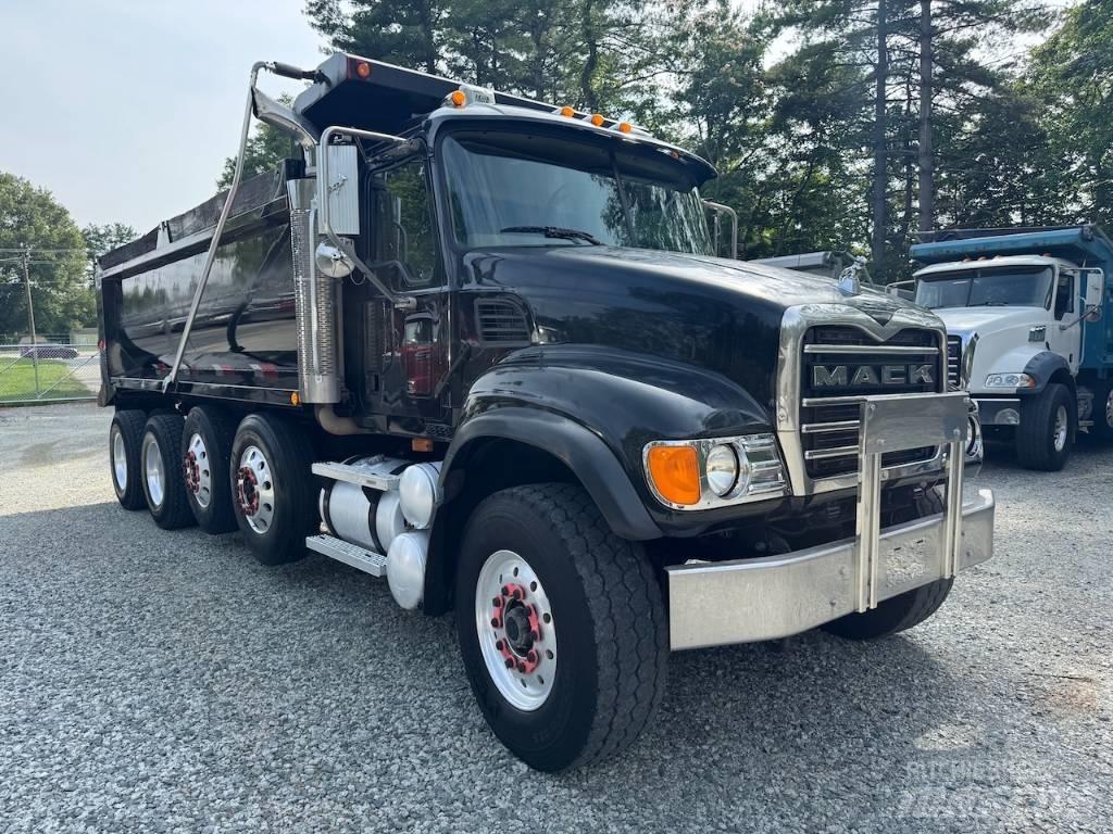 Mack Granite CV 713 Самосвал