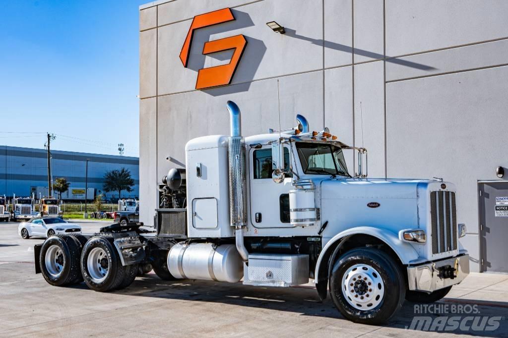 Peterbilt 388 Влекачи