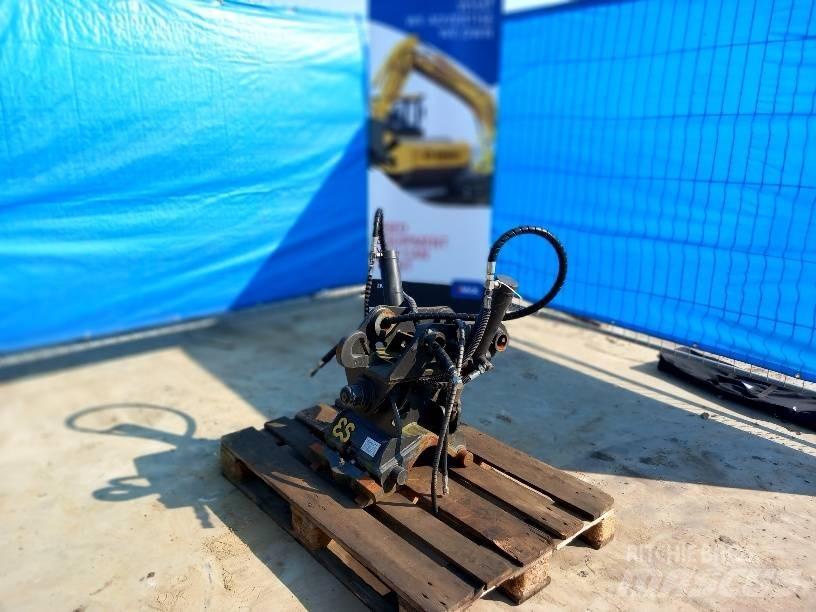 Komatsu PC88MR-8 Ротатори