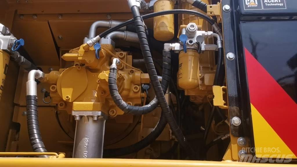 CAT 340 D L Верижен екскаватор