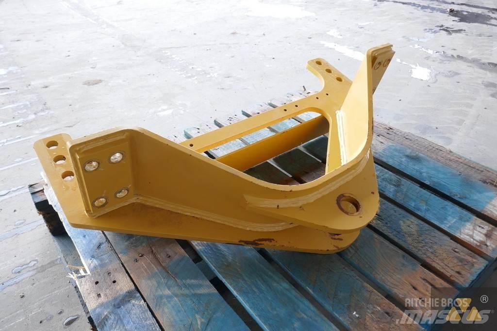 CAT 140M3 Drawbar Транспорт - Други