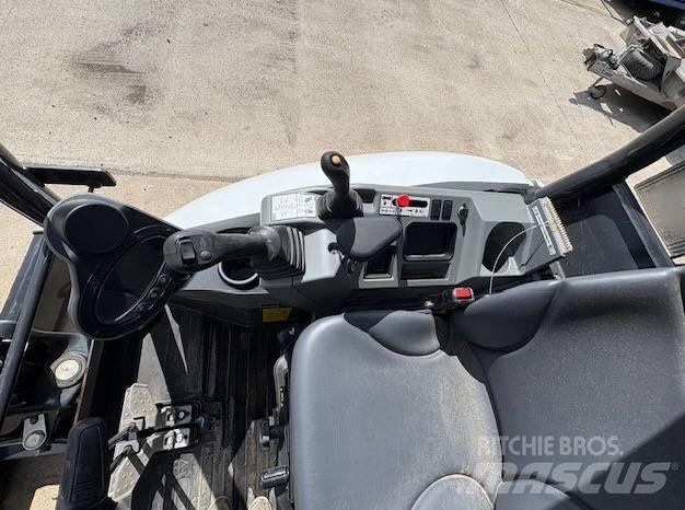Bobcat E 27z Мини екскаватори < 7 т