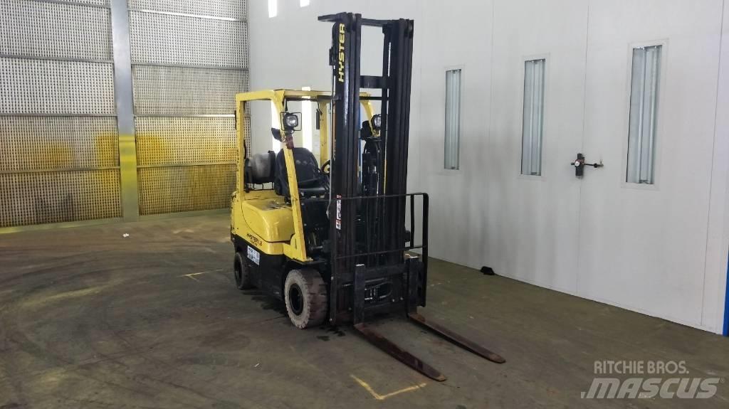 Hyster H1.8TX Камиони с АГУ
