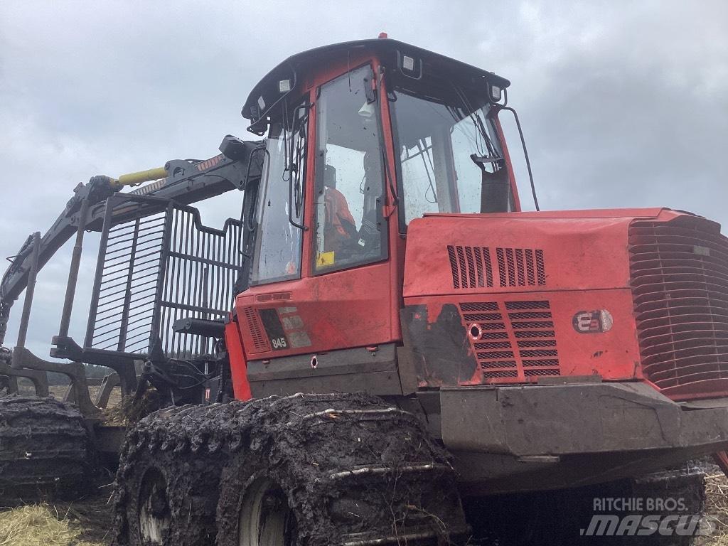 Komatsu 845 Форуардери