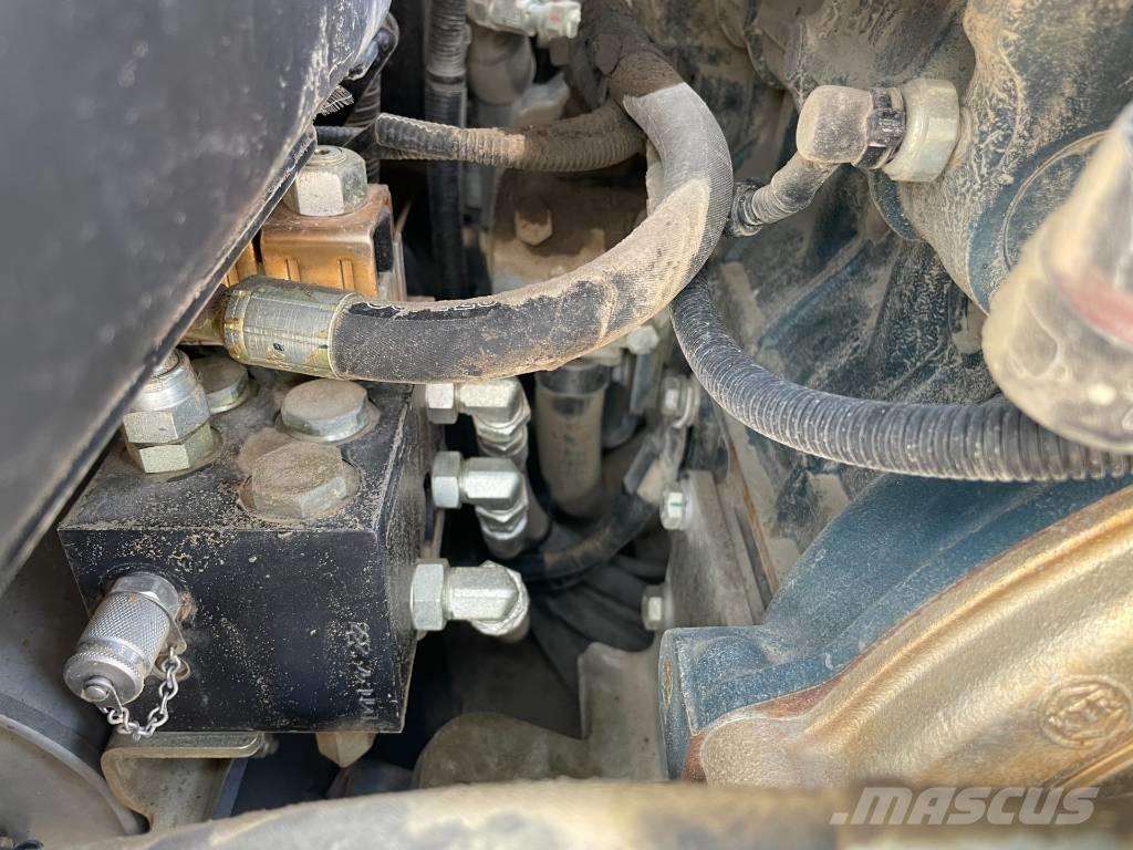 Dynapac CC1300 Двойни барабанни ролки
