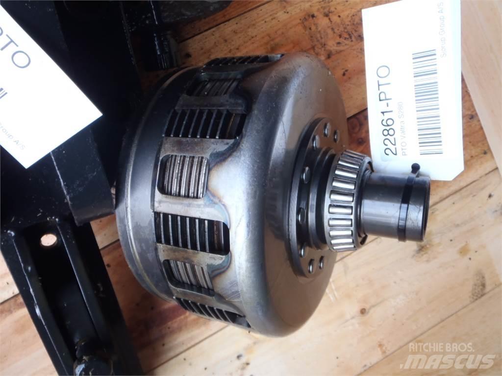 Valtra S280 PTO Предаване