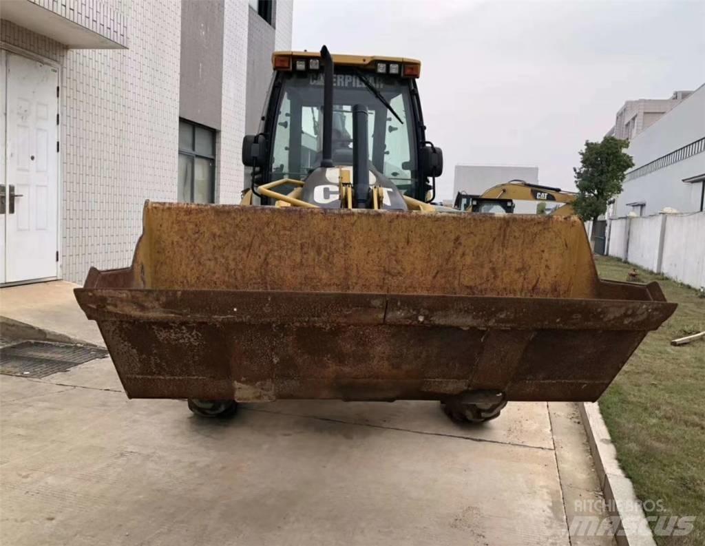 CAT 416E Товарач със заден ексватор