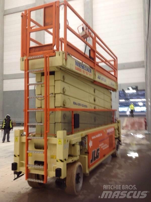 JLG SL245-12 Ножични работни платформи