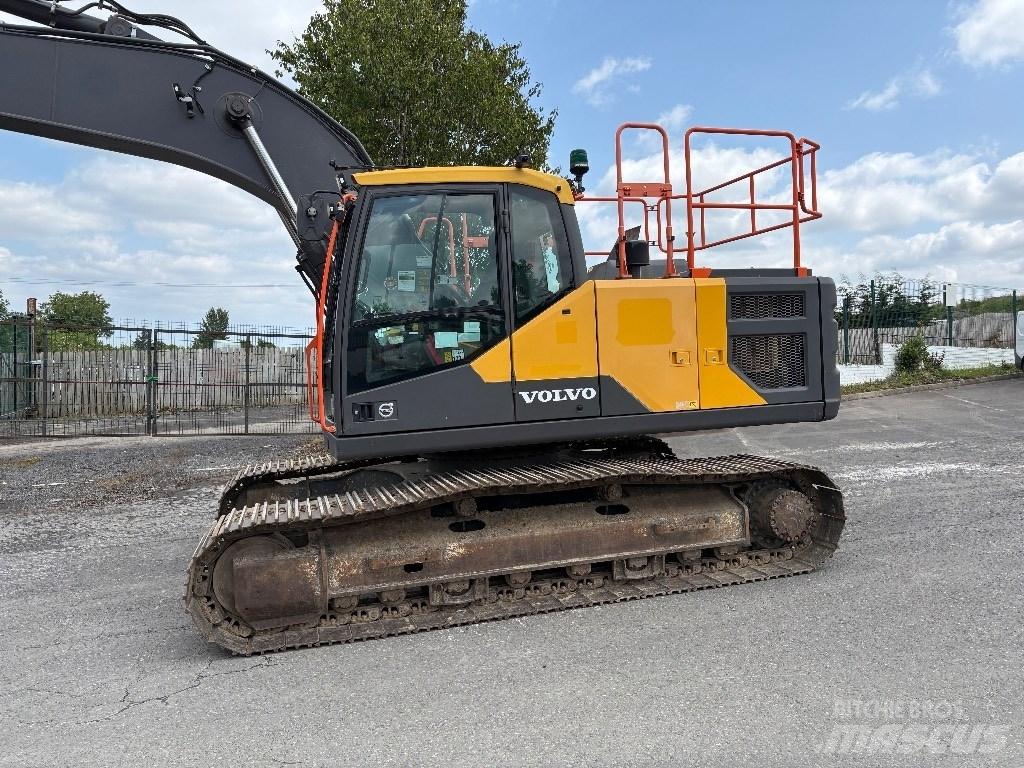 Volvo EC 200 Верижен екскаватор
