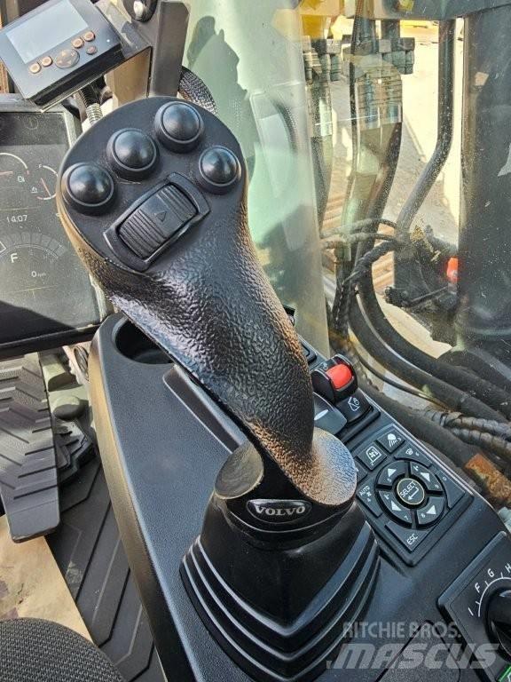 Volvo EC350EL Верижен екскаватор