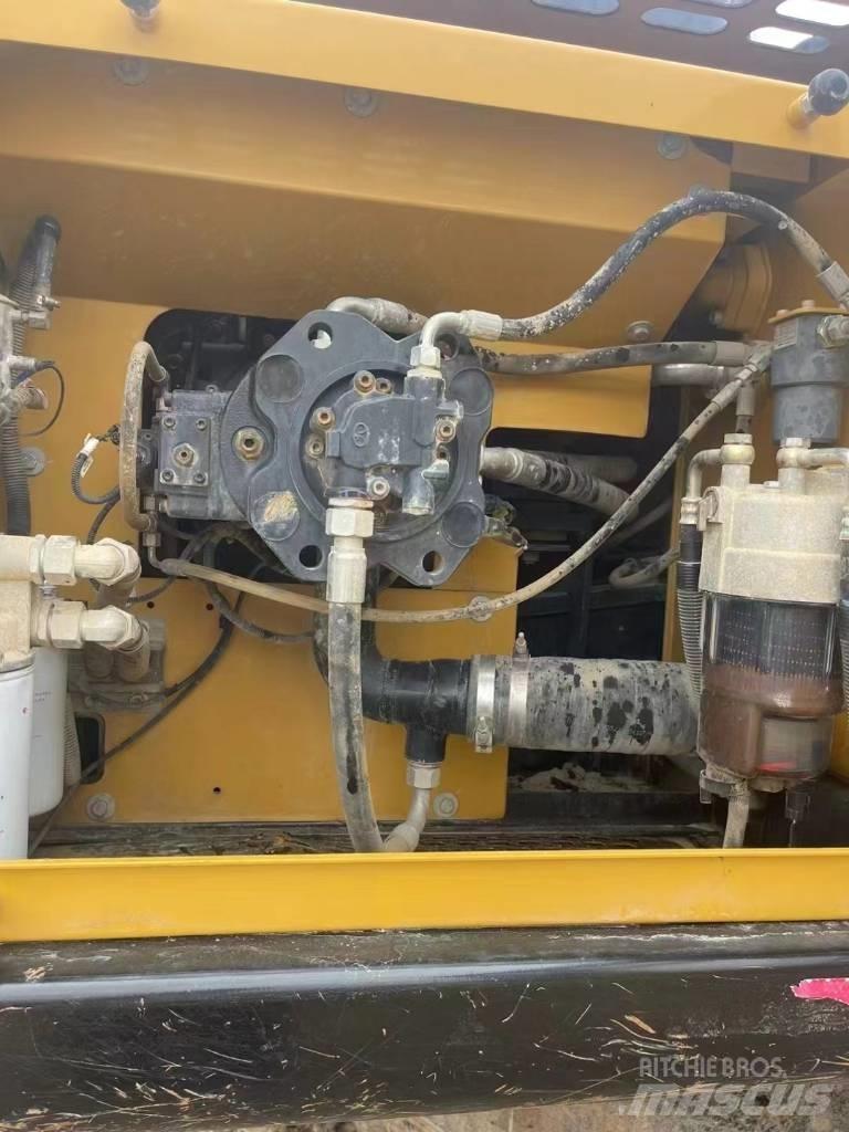 Sany SY 200 C Plus Верижен екскаватор