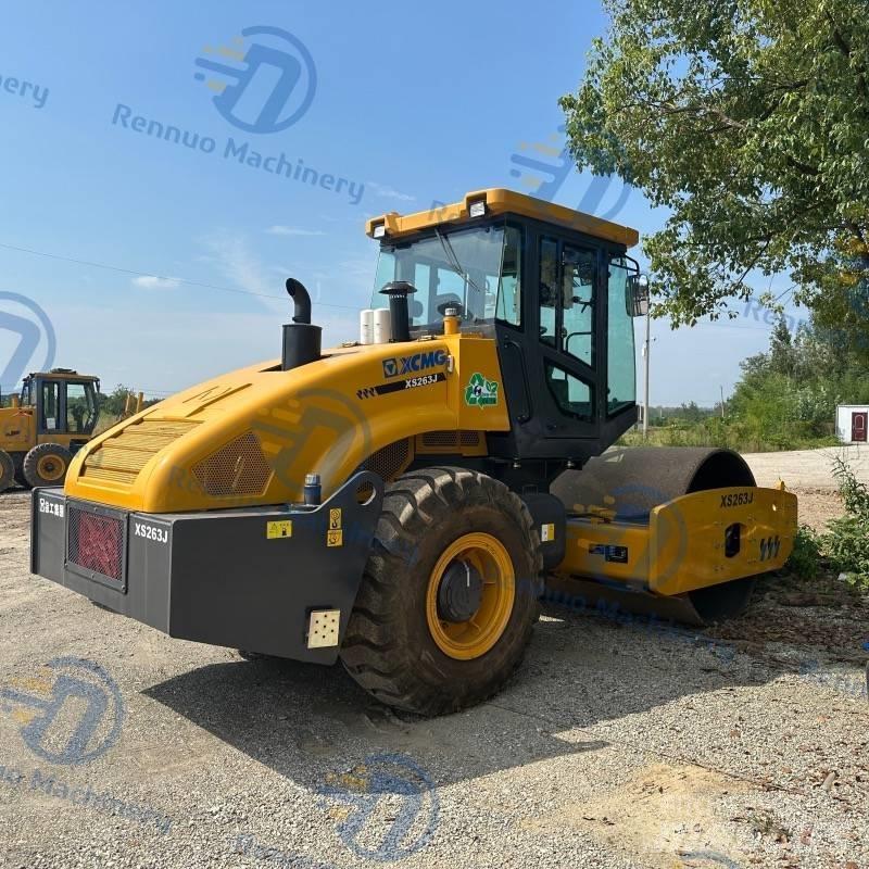 XCMG XS263J Еднобарабанни ролки
