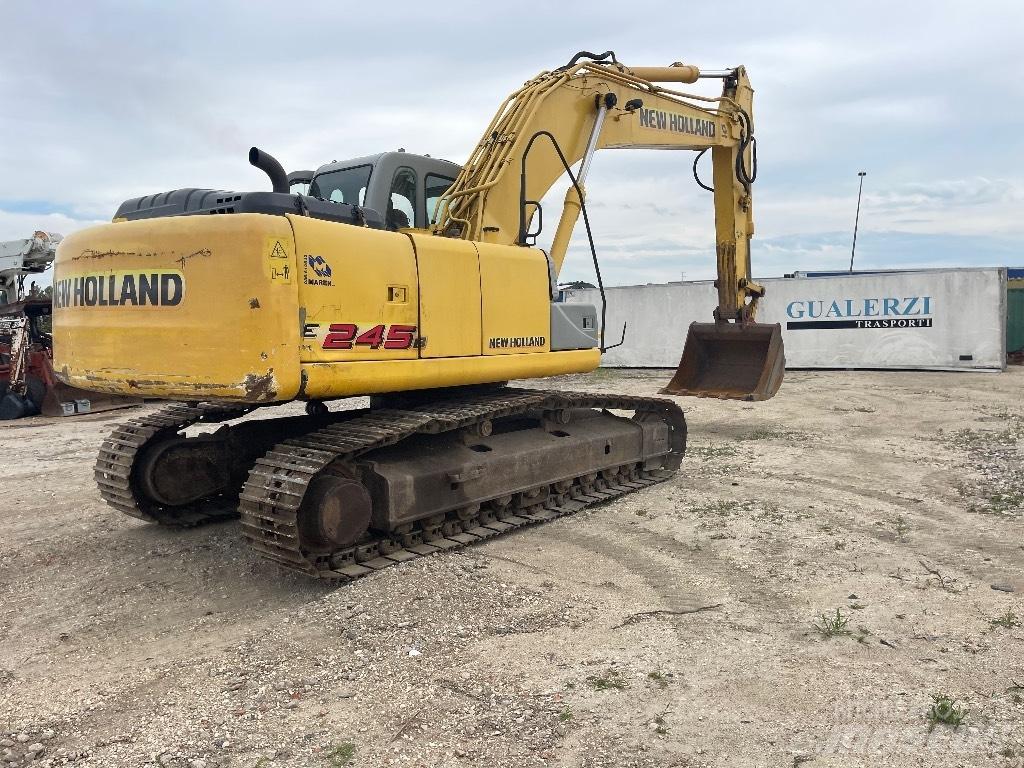 New Holland 245B Верижен екскаватор