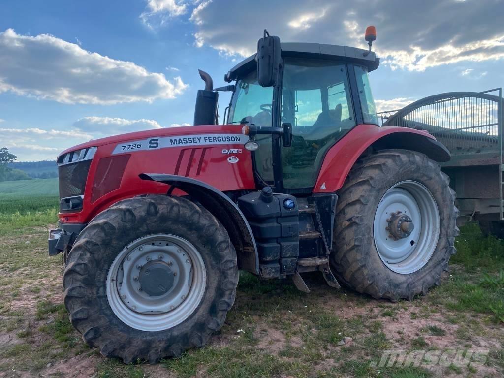 Massey Ferguson 7726 Трактори