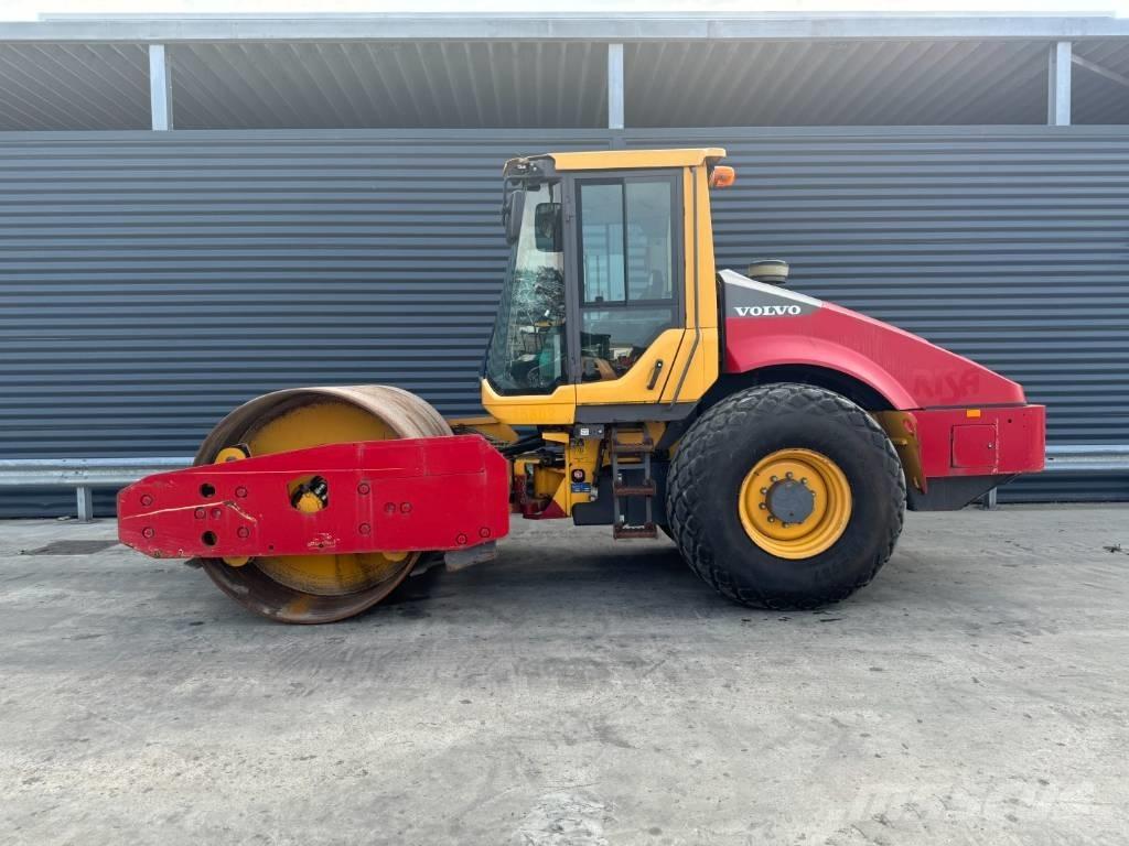 Volvo SD135B Еднобарабанни ролки
