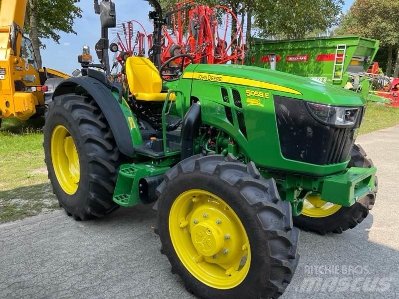 John Deere 5058E Трактори