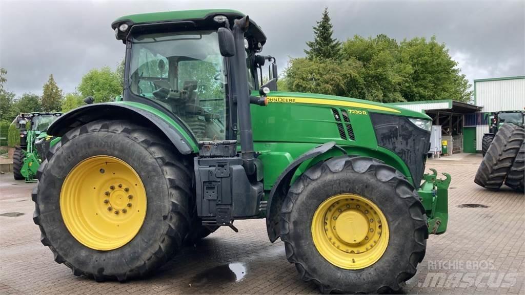 John Deere 7230R Трактори
