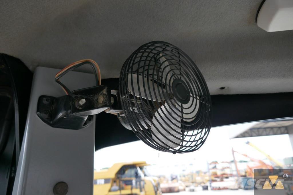 CAT 160M3 Грейдери