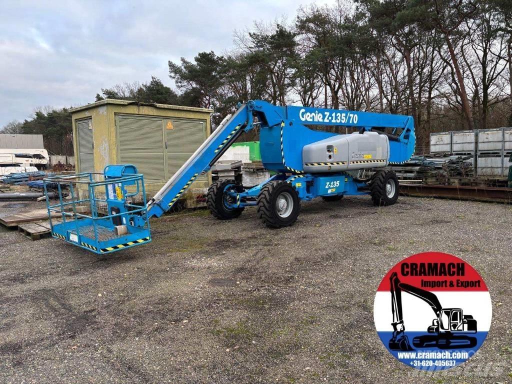 Genie Z 135 Съчленени стрелови подемници