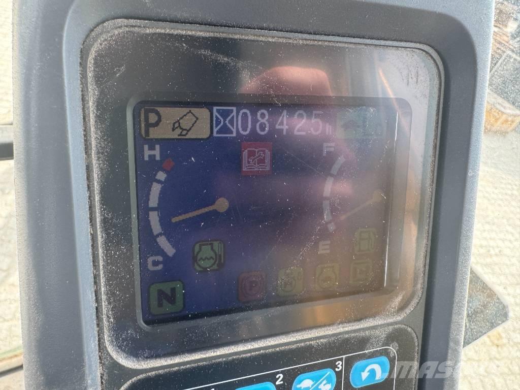 Komatsu PW 200-7 Колесни екскаватори