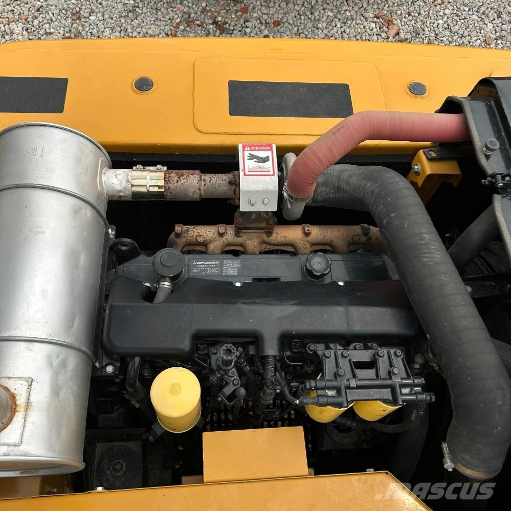 Sany 265C Верижен екскаватор