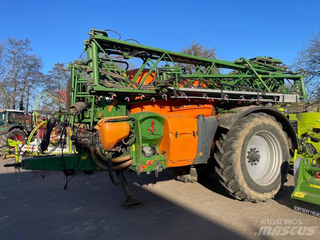 Amazone UX 4200 Прикачни пръскачки
