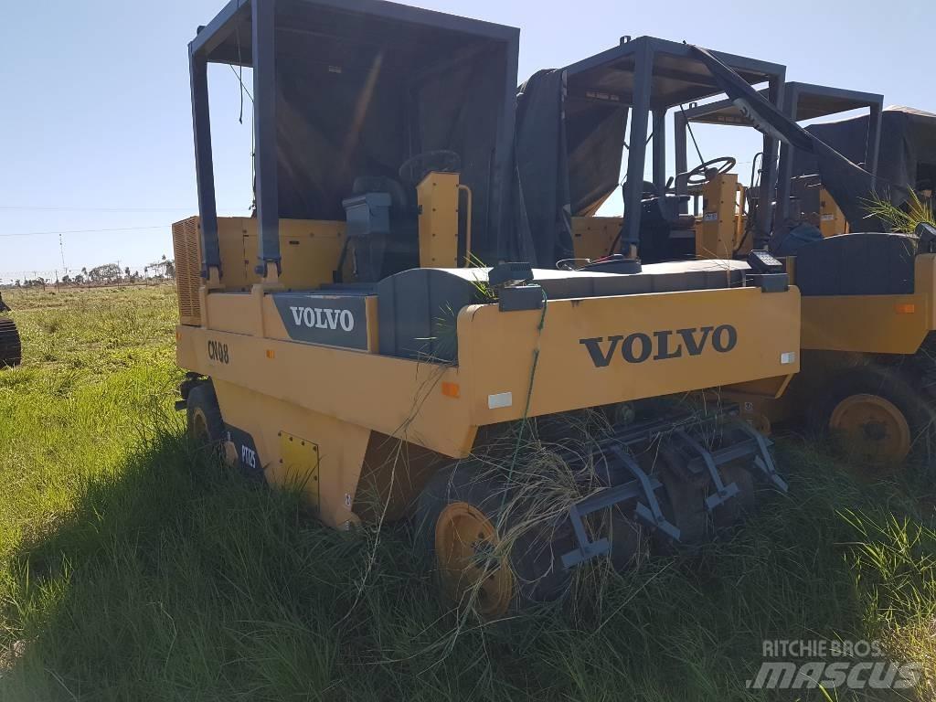 Volvo PT 125 Уплътнители за почва
