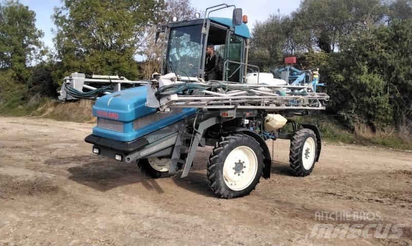 Evrard Alpha 2500 Самоходни пръскачки
