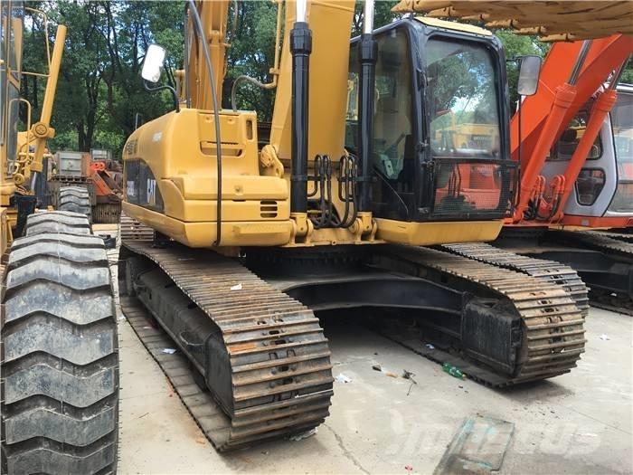 CAT 320 D Верижен екскаватор