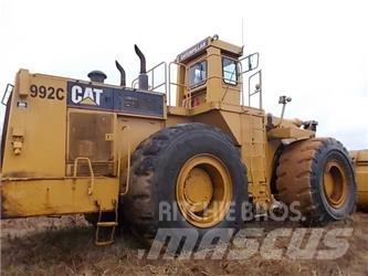CAT 992C Колесни товарачи