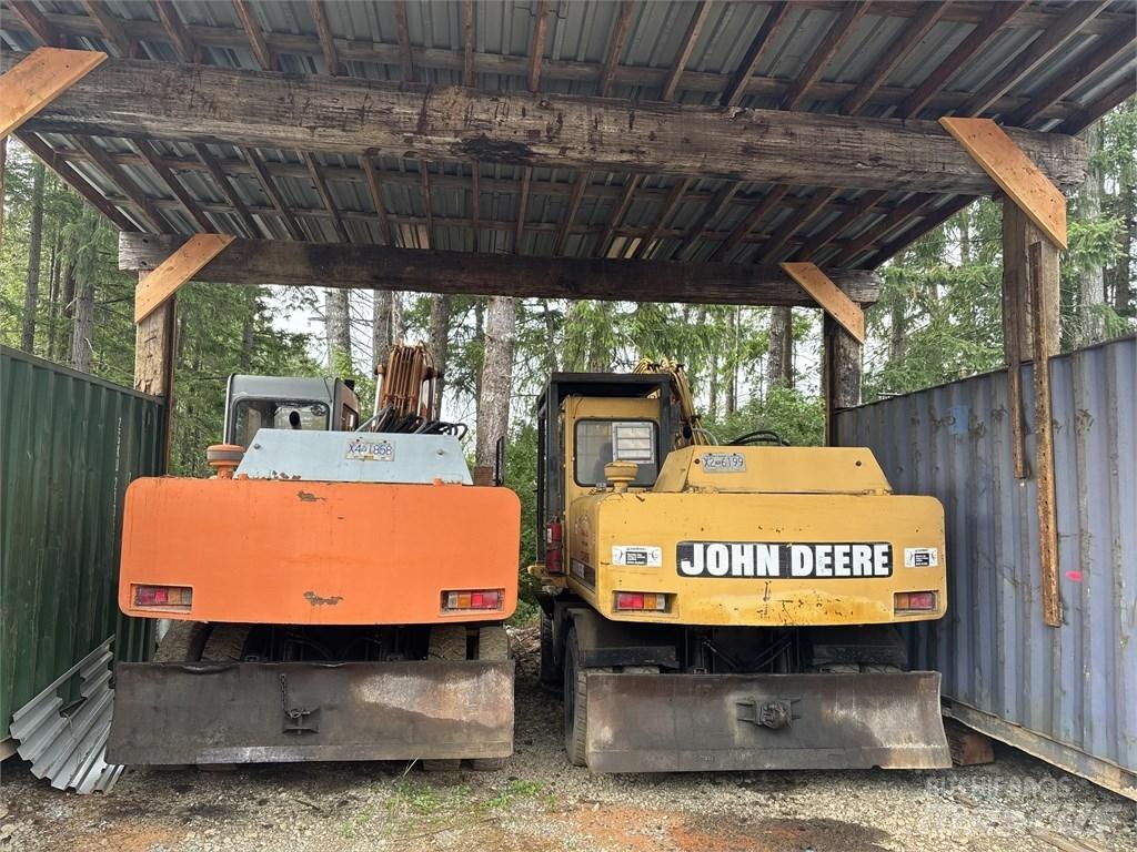 DEERE 595D Колесни екскаватори