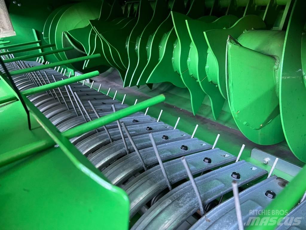 John Deere V461M Сламопреси за кръгли бали
