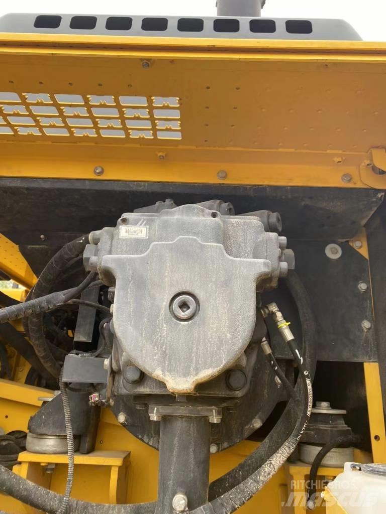 Komatsu 450LC-8 Верижен екскаватор