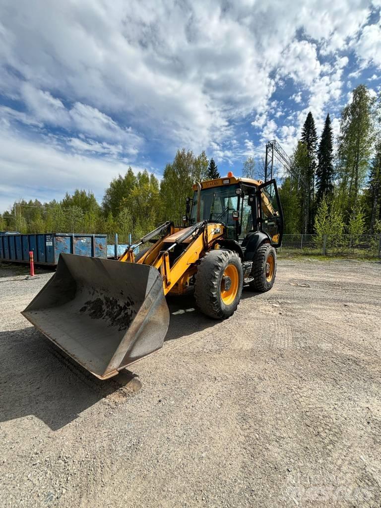 JCB 4 CX Товарач със заден ексватор