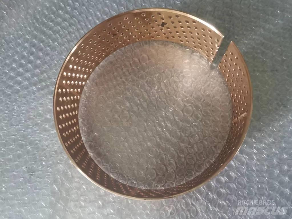 CLAAS Bushing Предаване