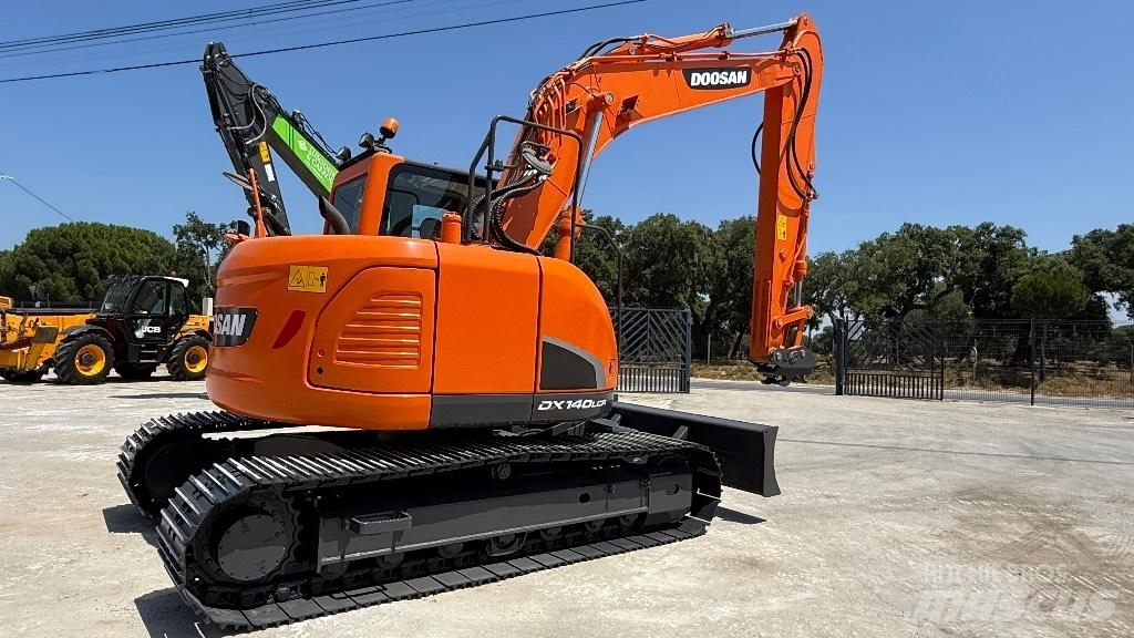  Dossan DX140LCR Верижен екскаватор