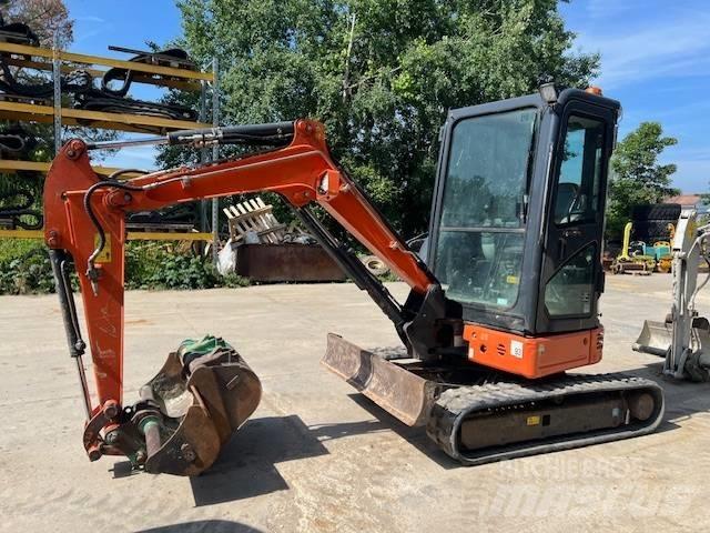 Hitachi ZX 26 Мини екскаватори < 7 т
