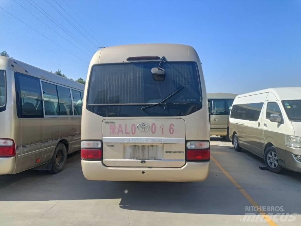 Toyota Coaster Bus Мини бусове
