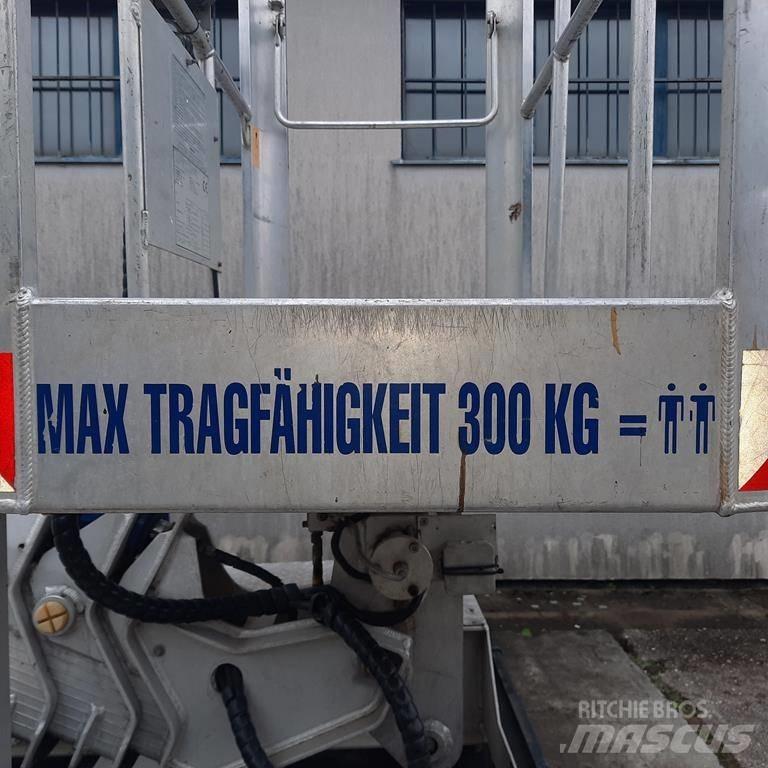 Multitel MT 162 Моторизирани платформи с талига