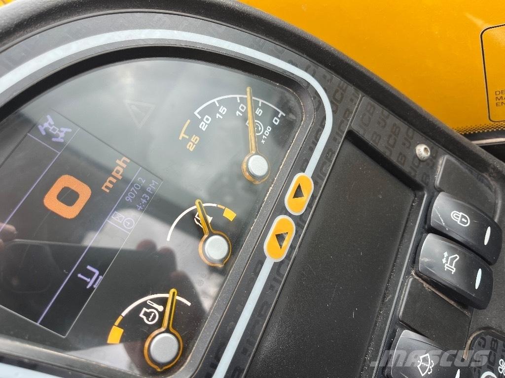 JCB 540-170 Телескопични товарачи