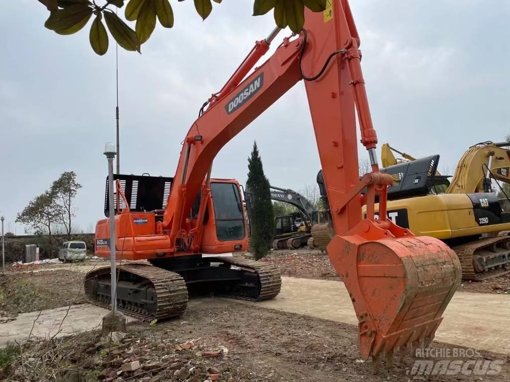 Doosan DH225LC-9E Верижен екскаватор