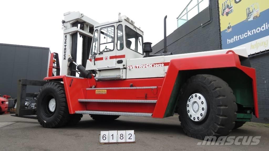 Svetruck 30120/46 Дизелови камиони