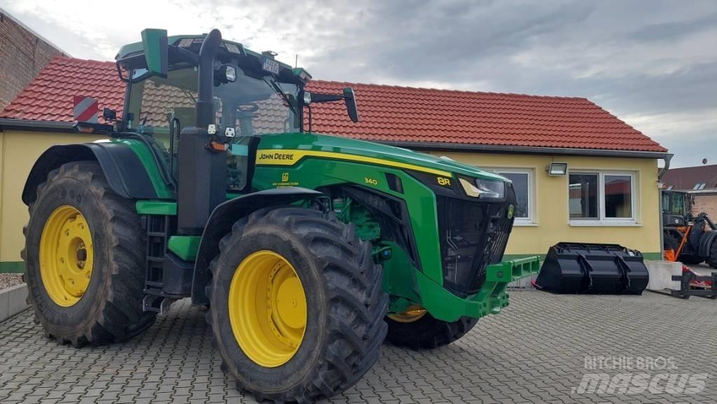 John Deere 8r 340 Трактори