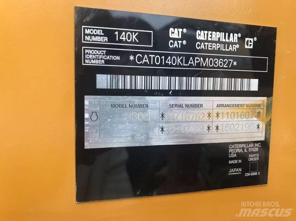 CAT 140k Грейдери